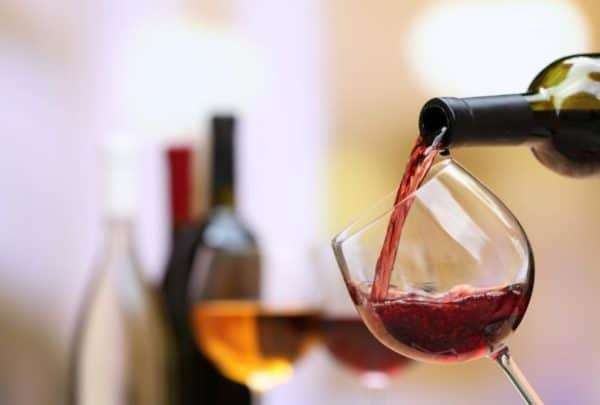 Красное вино помогает при артрозе коленного сустава - подробности о болезнях суставов на Diet4Health.ru